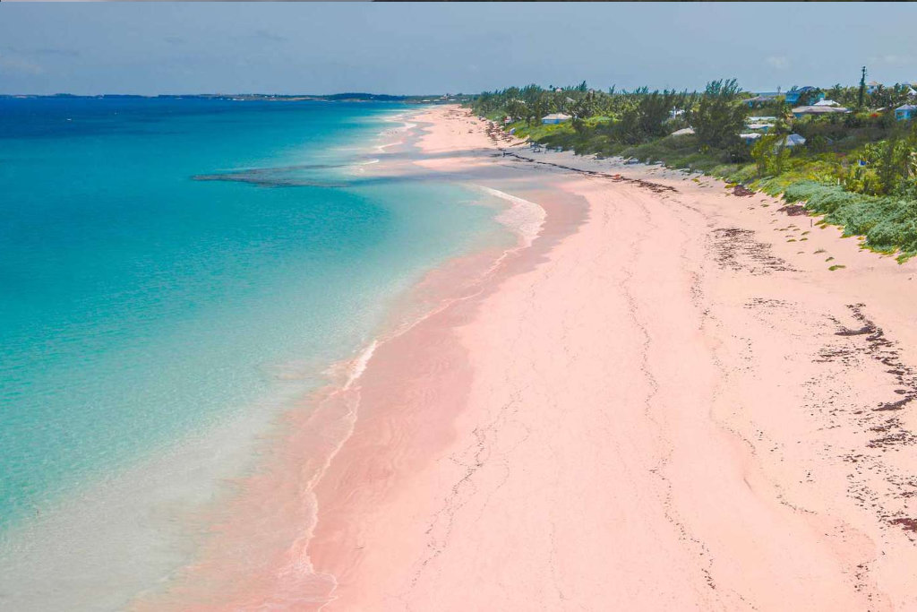 Pink Sands Beach, Bahamas