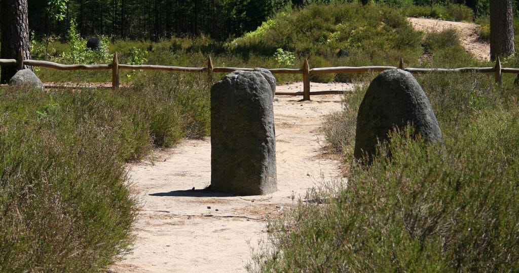 Kamienne Kręgi w Odrach – polskie Stonehenge?
